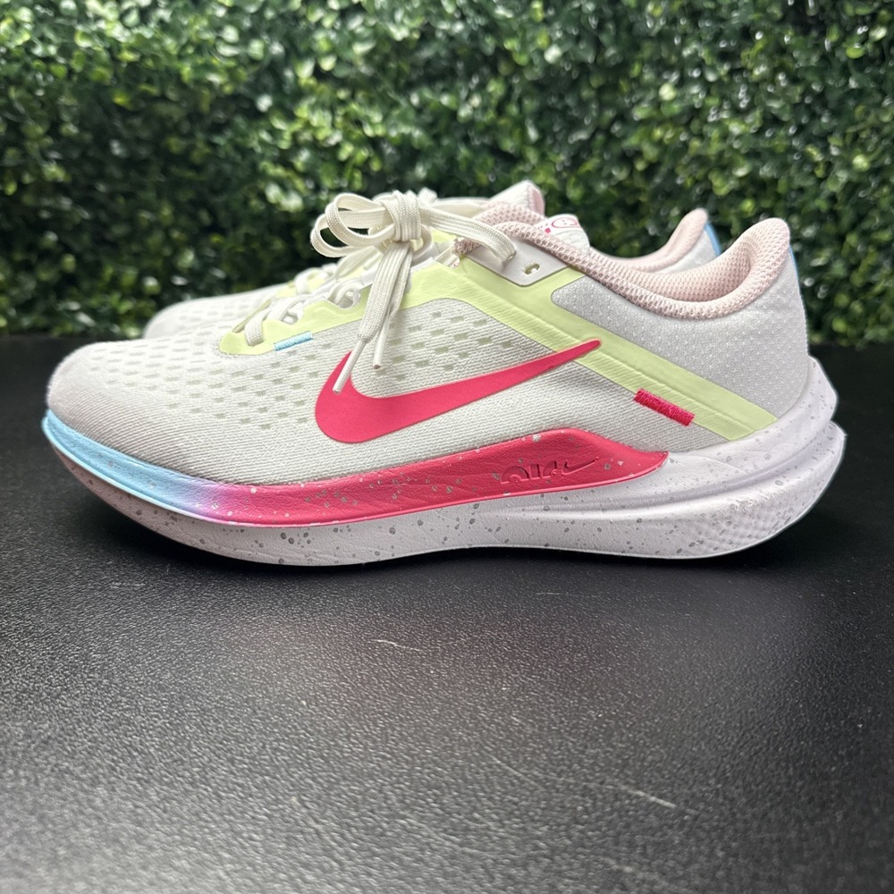 Nike Air Zoom Winflo 10 Running Shoes Women's Size 7.5 Sneakers